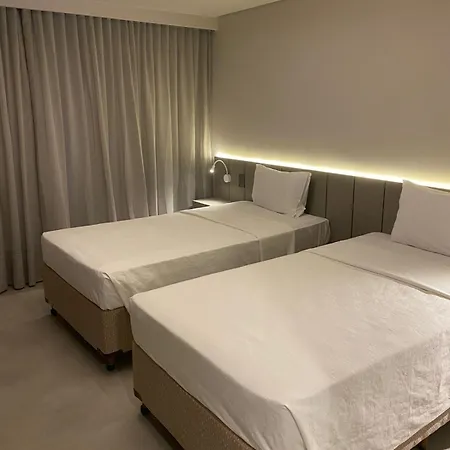 Sj Premium Hotels By Atlantica Goiania Exterior photo